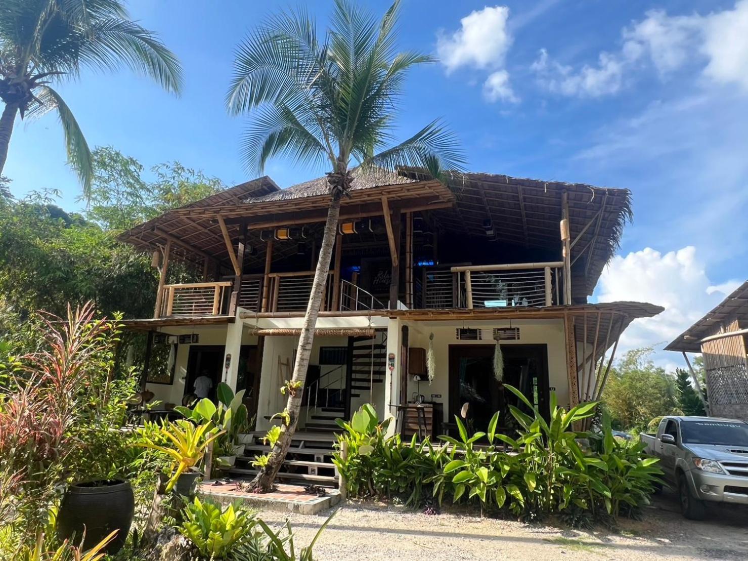 Relax House Lanta Old Town Hotel Ko Lanta Buitenkant foto
